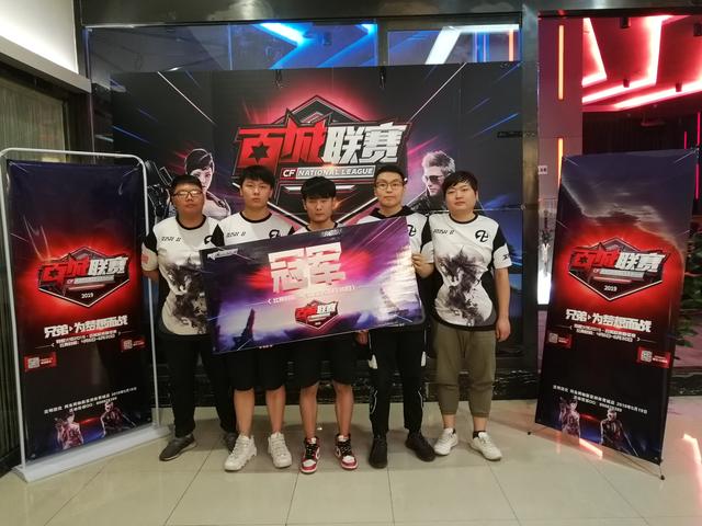 VG手